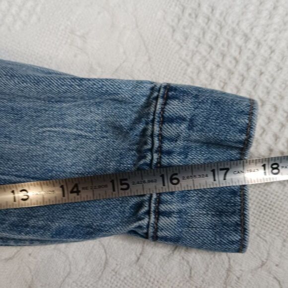 Lucky Brand Women's size S/P Tomboy Trucker Denim Button Jean Jacket - Picture 8 of 10